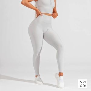 BuffBunny Material Girl Ribbed Leggings (s)